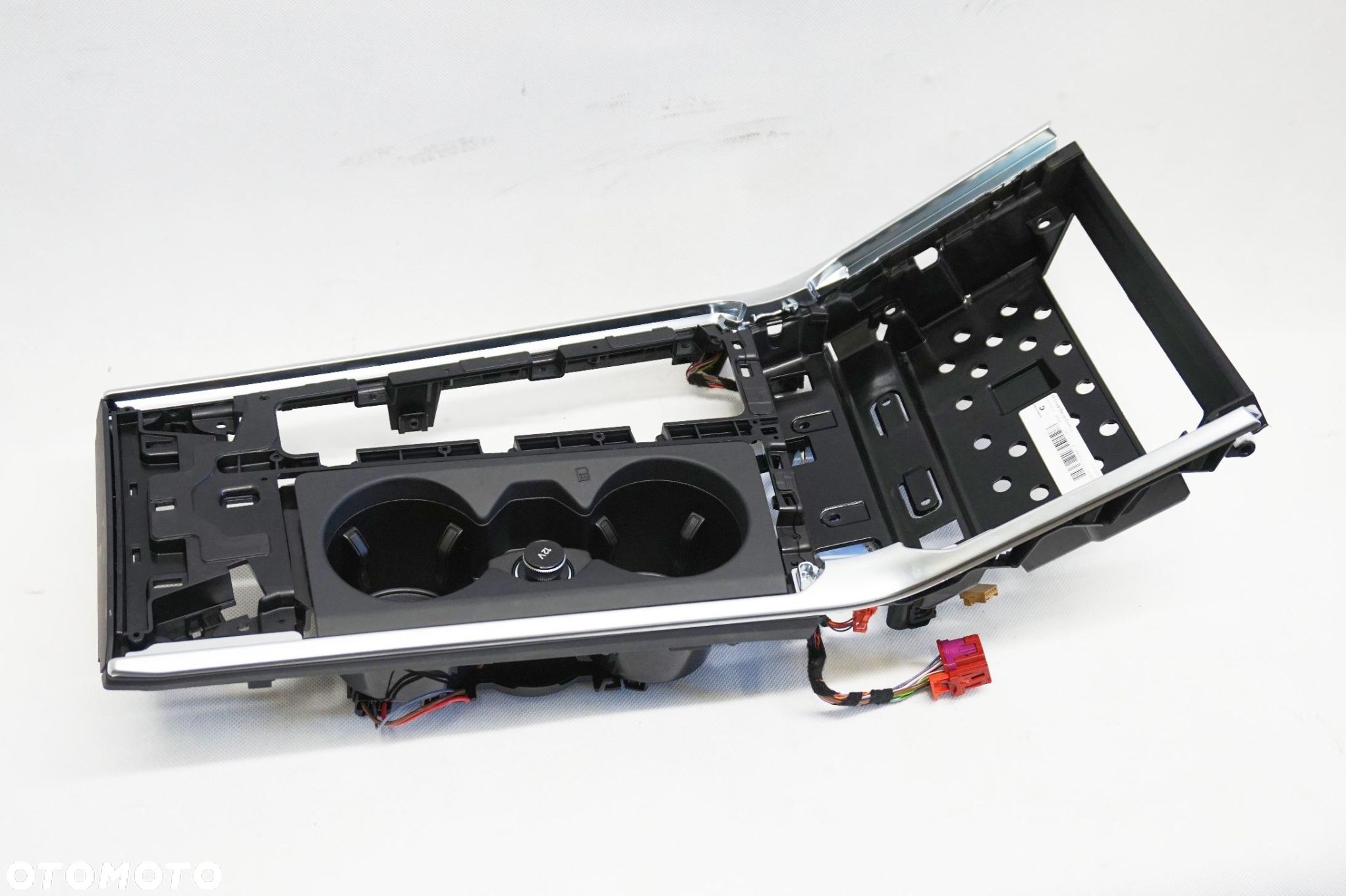 TUNEL ŚRODKOWY AUDI A6 C8 4K 4K1864261C 3Q7 - 1