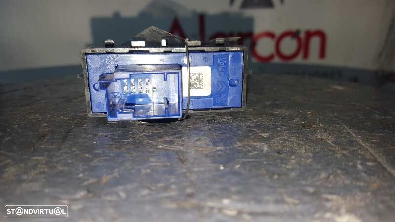 COMANDOS MULTIFUNÇÕES PEUGEOT 2008 (--.2013->) ALLURE - 1