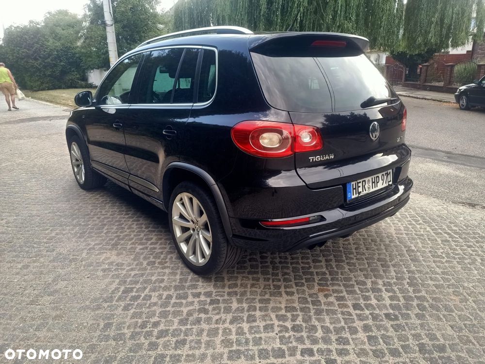 Volkswagen Tiguan - 16
