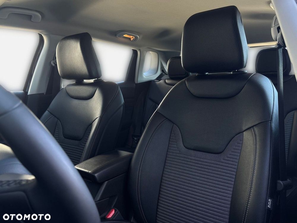 Jeep Compass 1.5 T4 mHEV Altitude FWD S&S DCT - 33