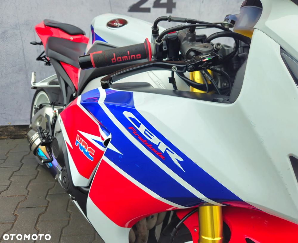 Honda CBR - 27