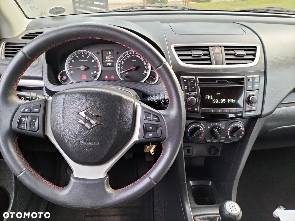 Suzuki Swift 1.2 30 Jahre - 7