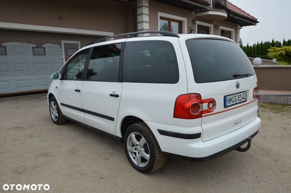 Volkswagen Sharan 1.9 TDI Trendline - 10