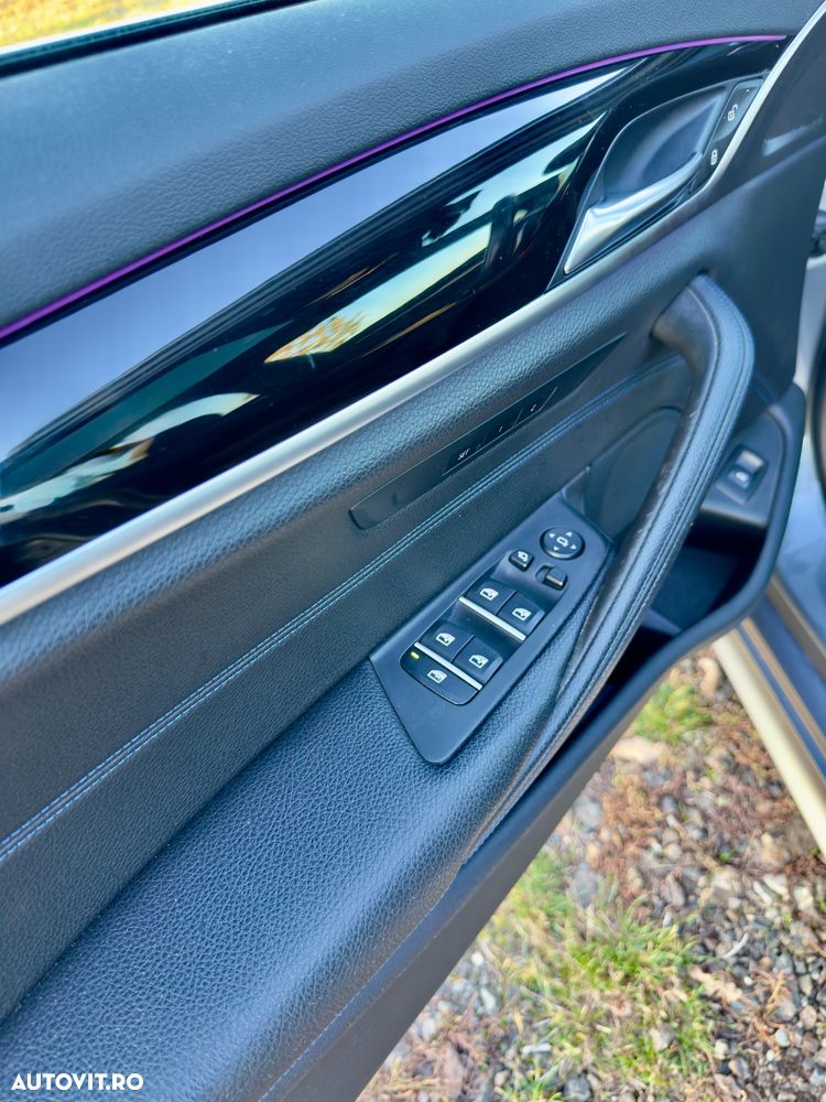 BMW Seria 5 520d xDrive AT - 7