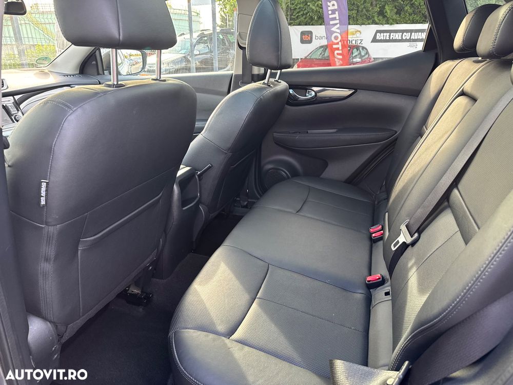 Nissan Qashqai 1.6 DCI Xtronic TEKNA - 12