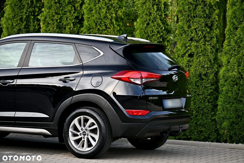 Hyundai Tucson 1.7 CRDI BlueDrive Comfort 2WD - 15