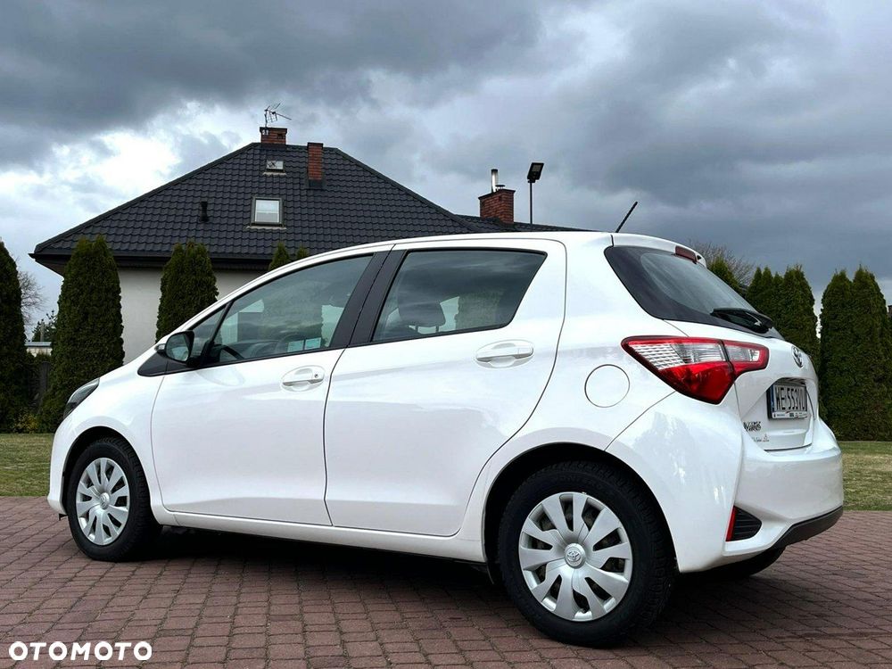 Toyota Yaris 1.5 Active - 16