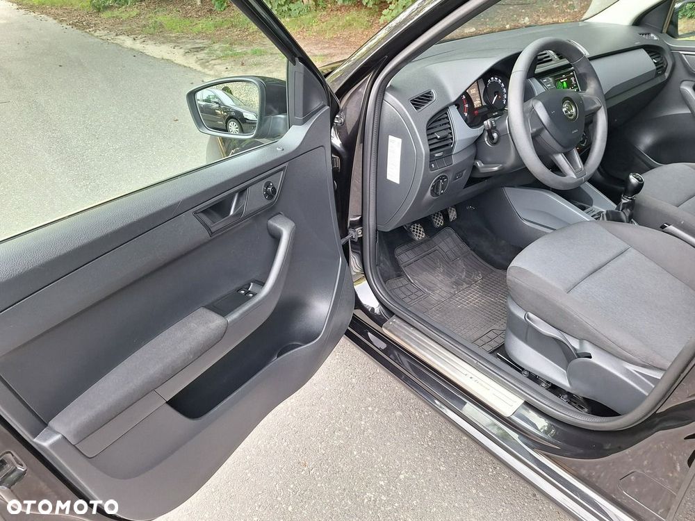 Skoda Fabia - 9