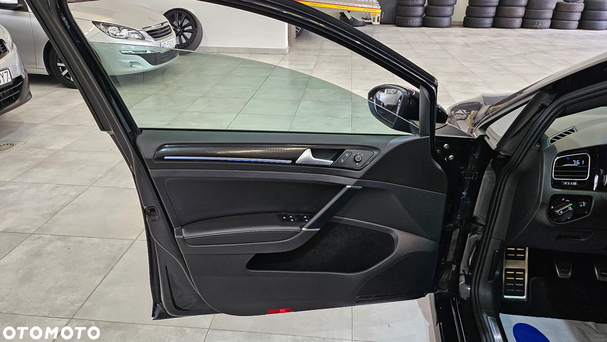 Volkswagen Golf R 4Motion BlueMotion Technology - 22