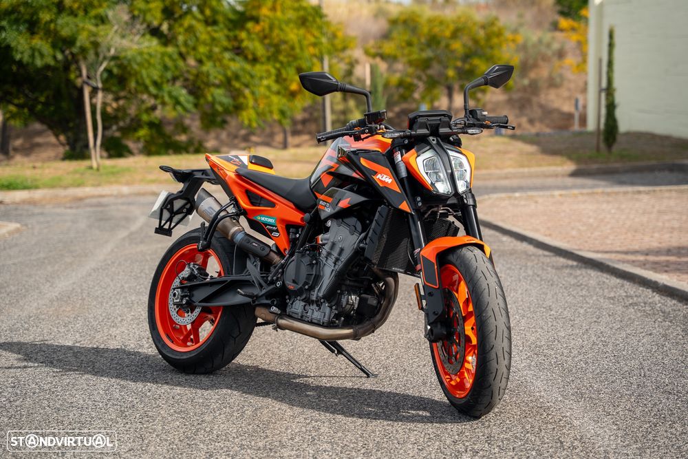 KTM Duke 890 GP - 17