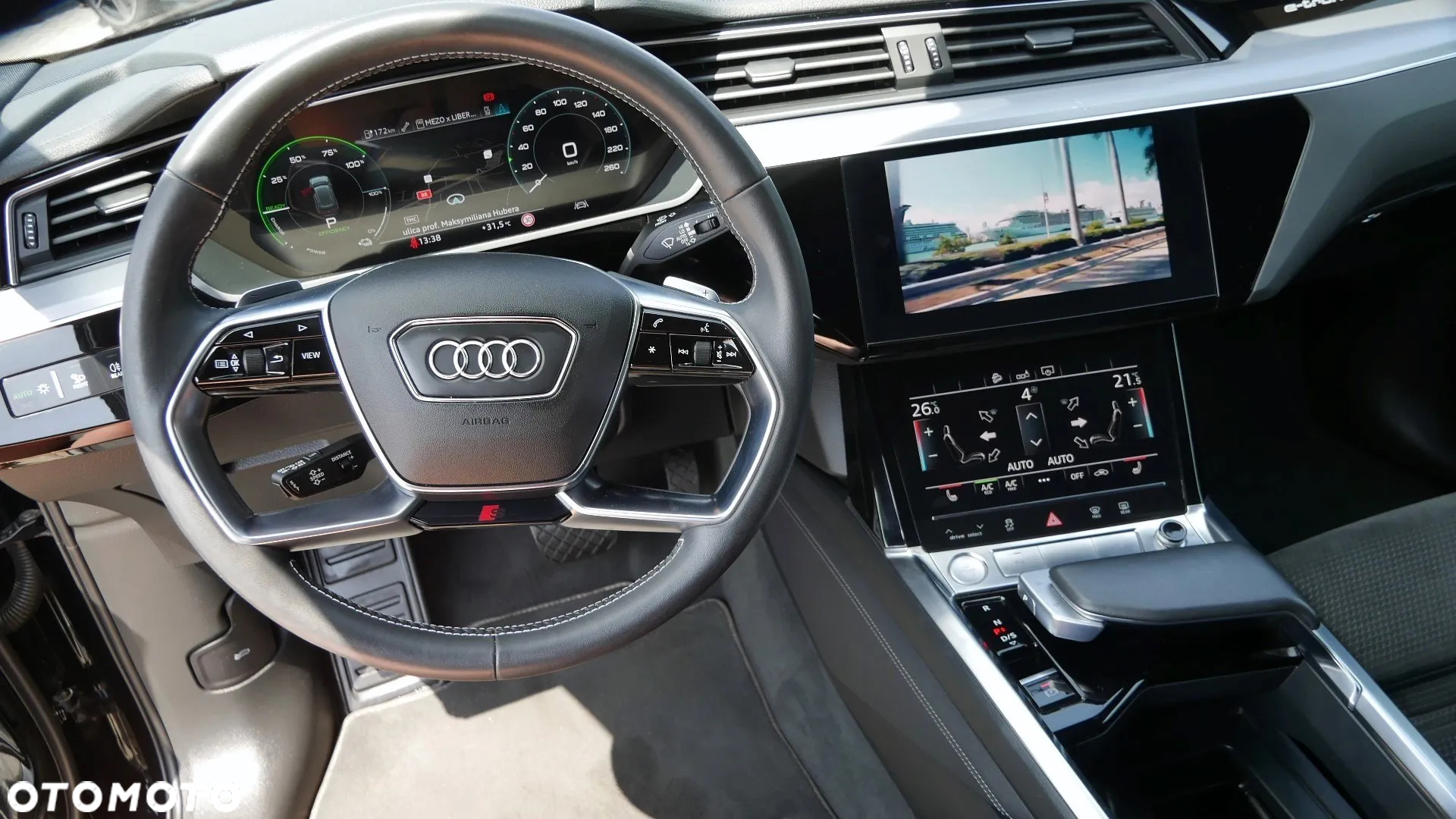 Audi e-tron 50 quattro S line - 18