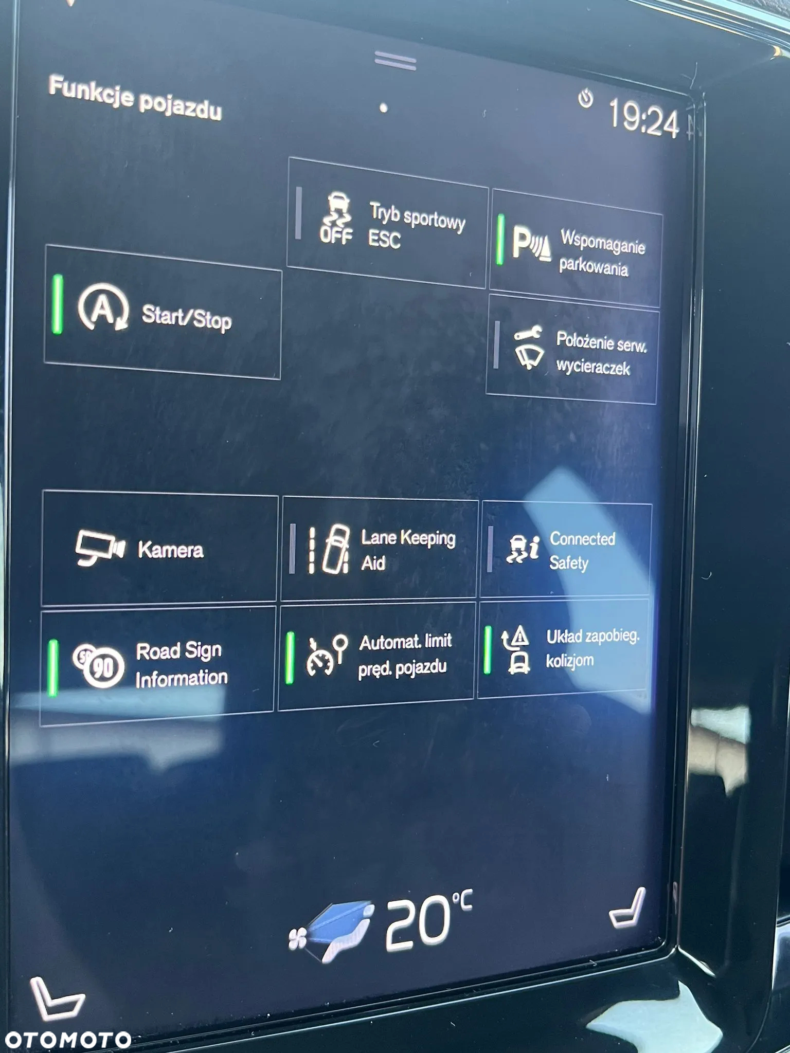 Volvo XC 40 - 30