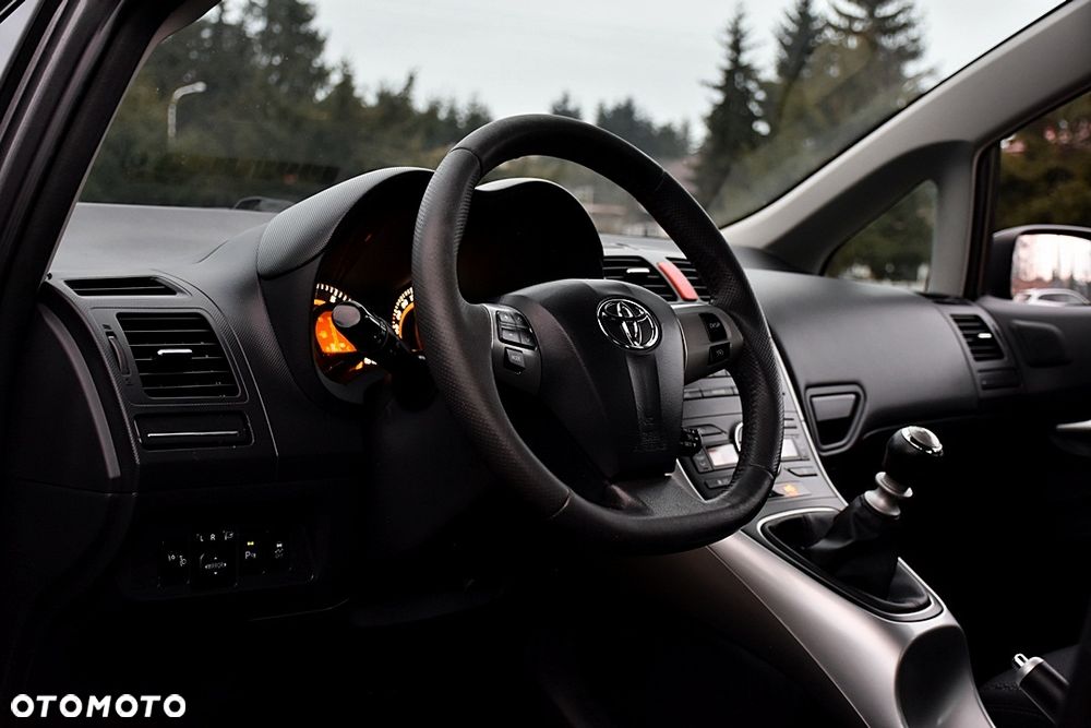 Toyota Auris 1.6 Edition - 17