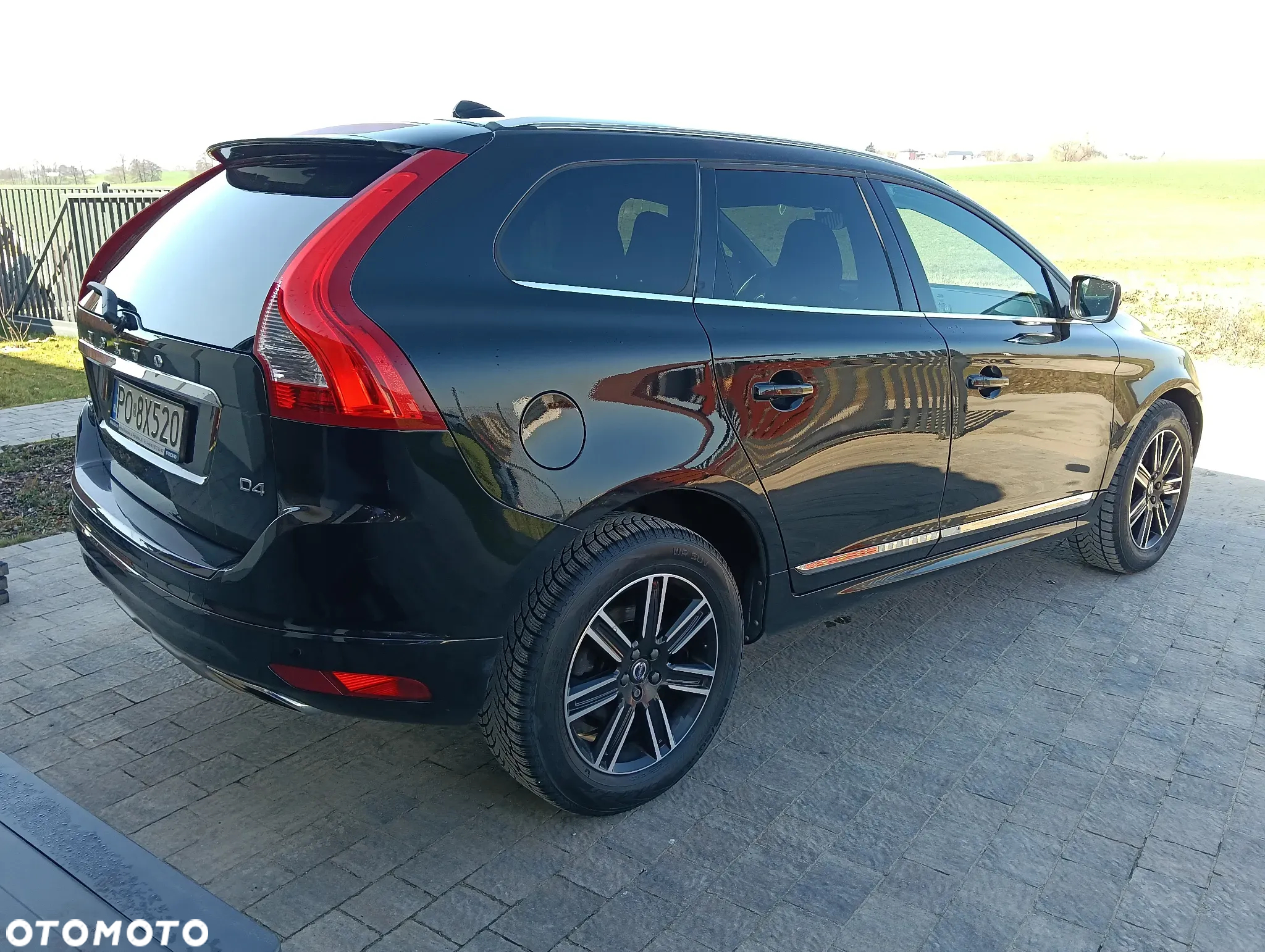 Volvo XC 60 D4 Drive-E Summum - 4