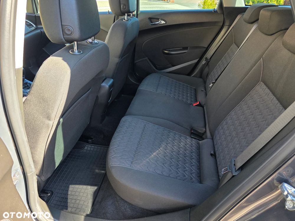 Opel Astra 1.4 Turbo Active - 26