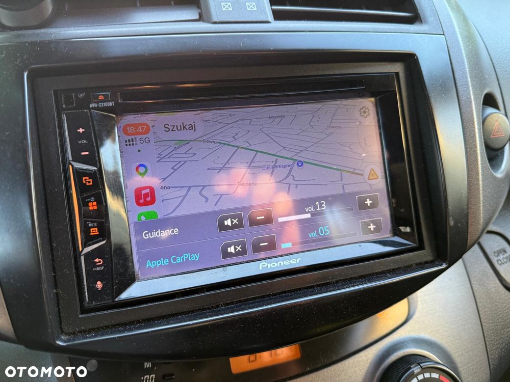 Toyota RAV4 2.0 VVT-i Luna - 11