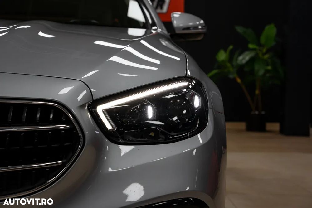 Mercedes-Benz E 220 d 4Matic 9G-TRONIC - 21