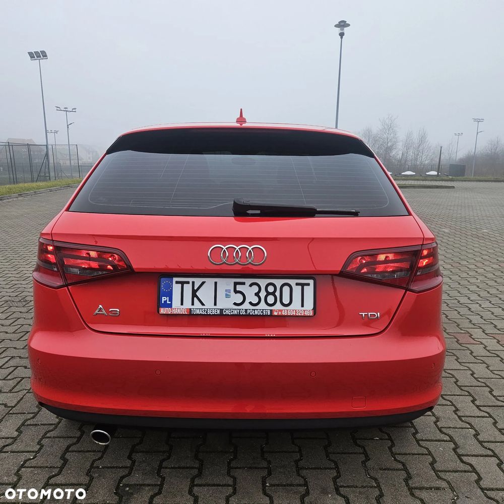 Audi A3 Sportback 1.6 TDI DPF Ambition - 6