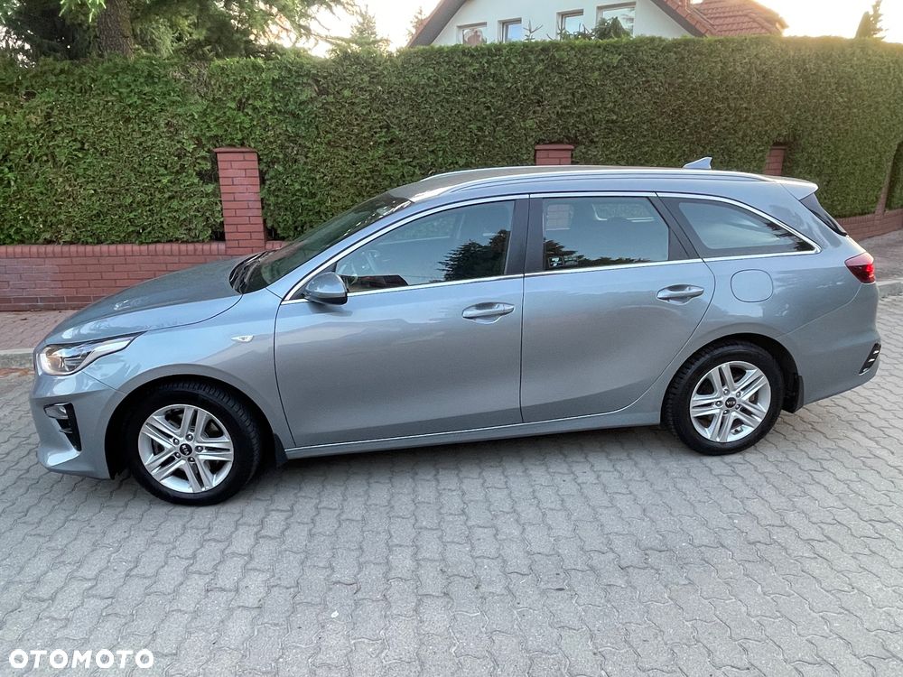 Kia Ceed - 5