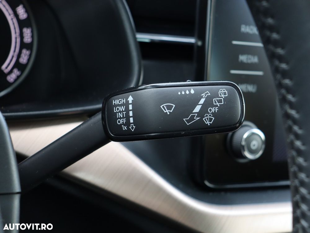 Skoda Kamiq 1.5 TSI DSG Style - 17