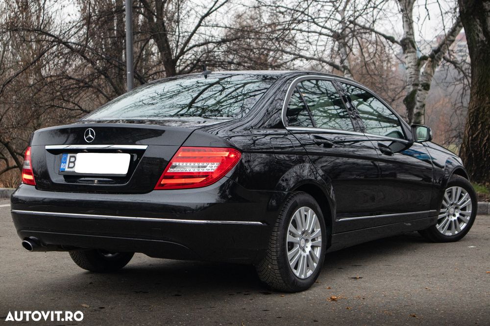 Mercedes-Benz C 200 7G-TRONIC Exclusive - 4