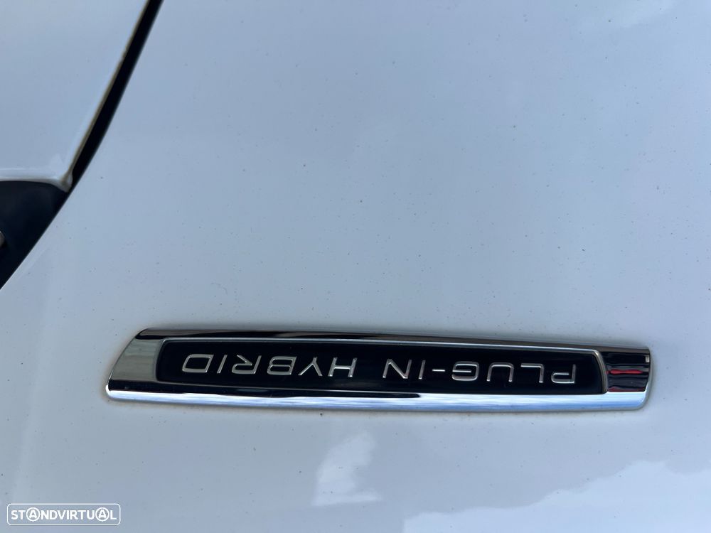 Volvo V60 D6 Plug-In-Hybrid AWD Geartronic Pure Limited - 23