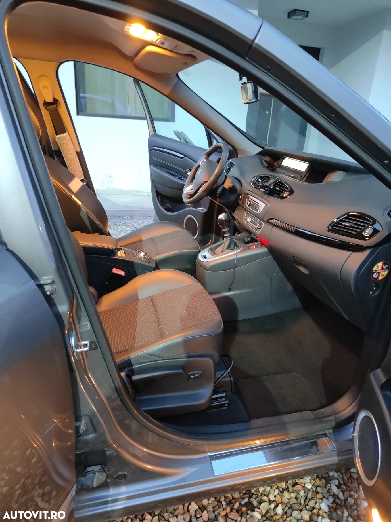 Renault Scenic - 9