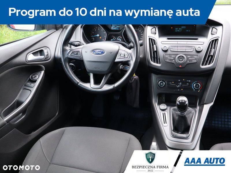 Ford Focus - 8