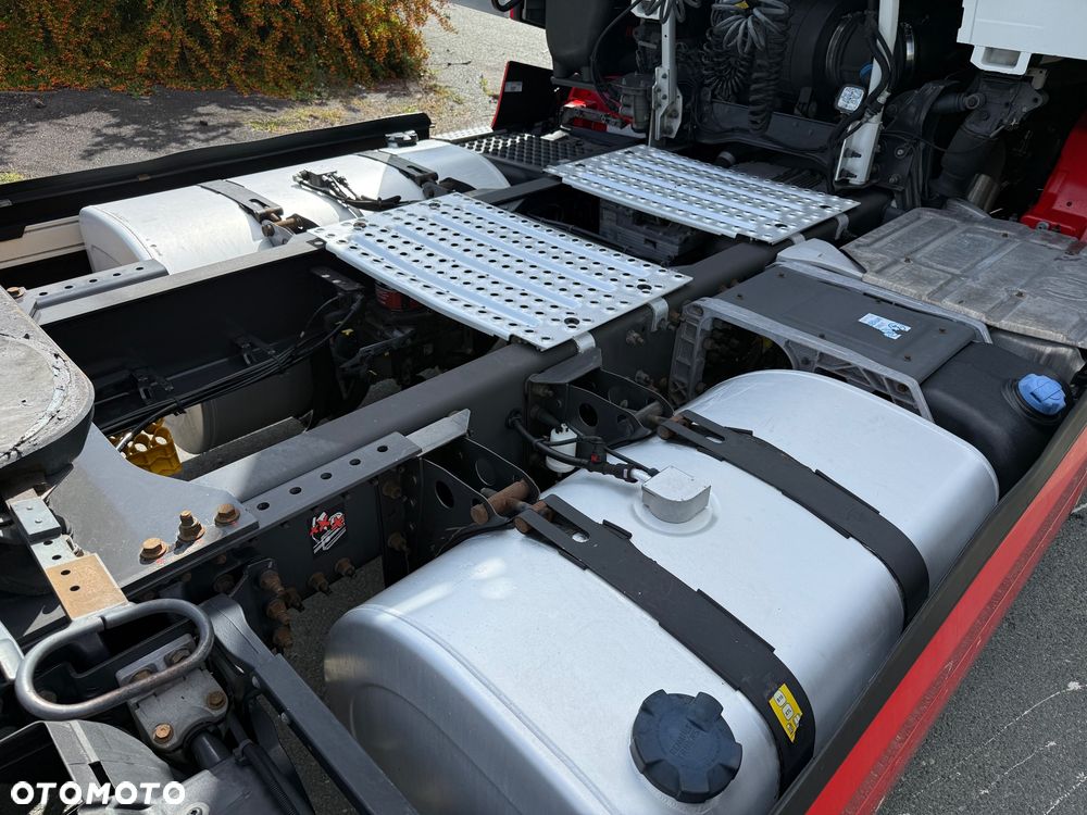 Renault T480 SLEPPER CAB* EU6* RETARDER* NOWE SPRZĘGŁO* LODÓWKA* ACC* KLIMA DACHOWA* 2 BAKI* Z FRANCJI* - 10