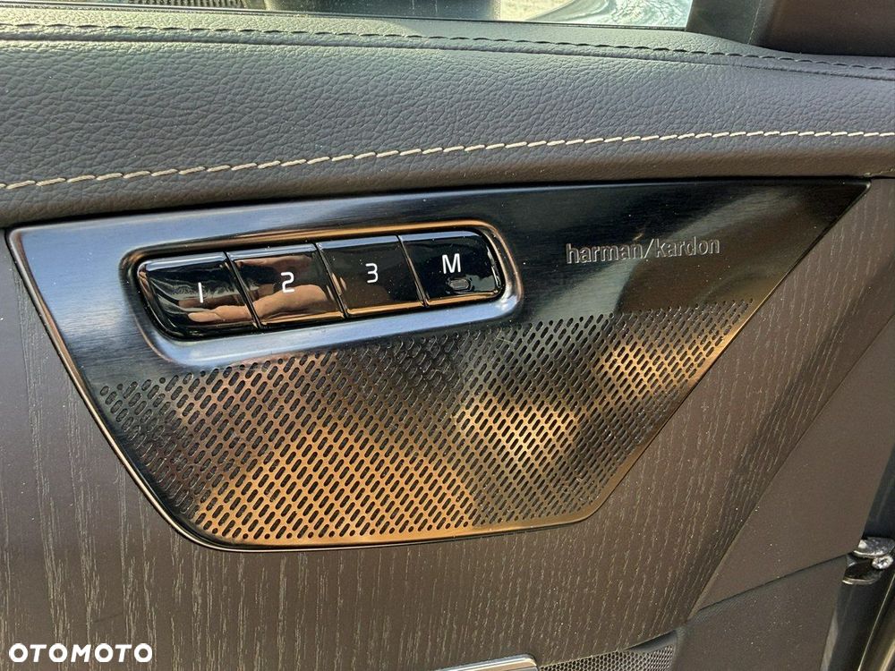 Volvo XC 90 - 14