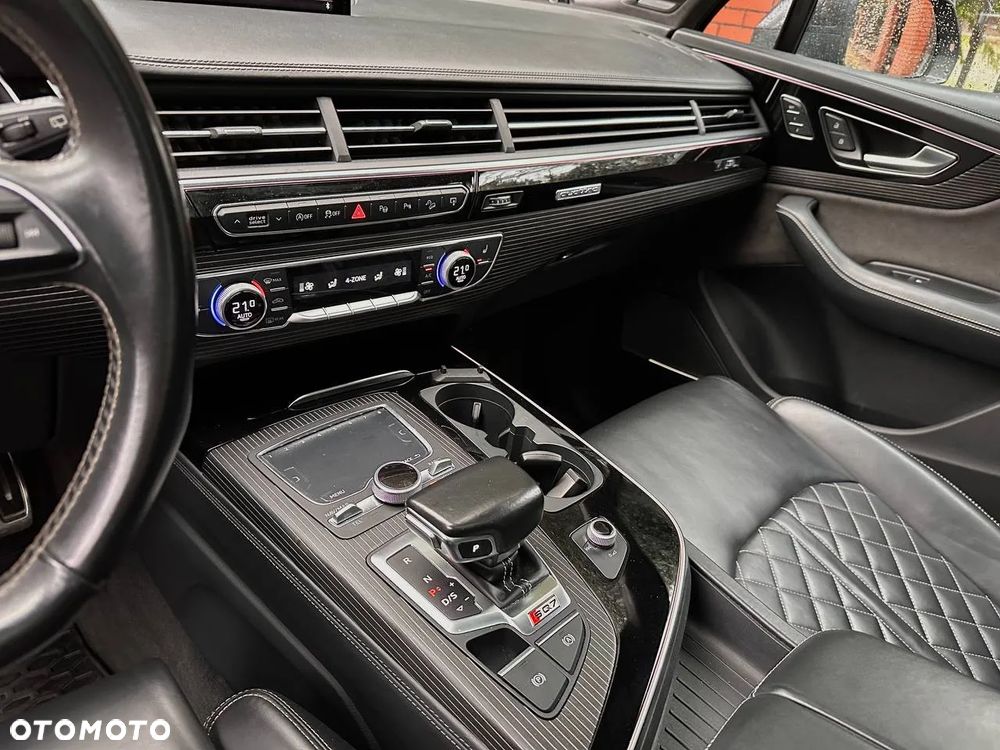 Audi SQ7 - 14