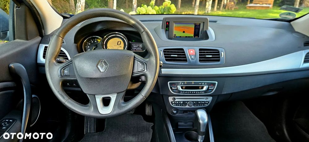 Renault Megane 2.0 16V Privilege CVT - 8