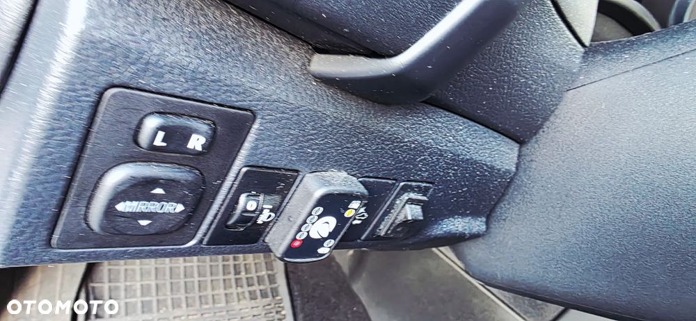 Toyota Auris Hybrid 135 Dynamic - 10