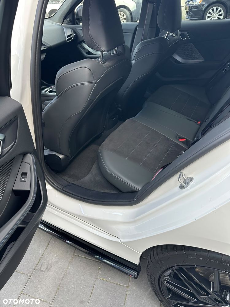 BMW Seria 1 - 21
