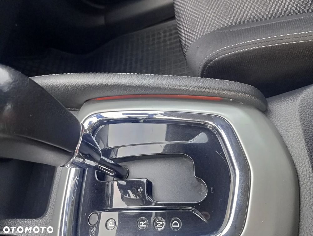 Nissan Qashqai - 27