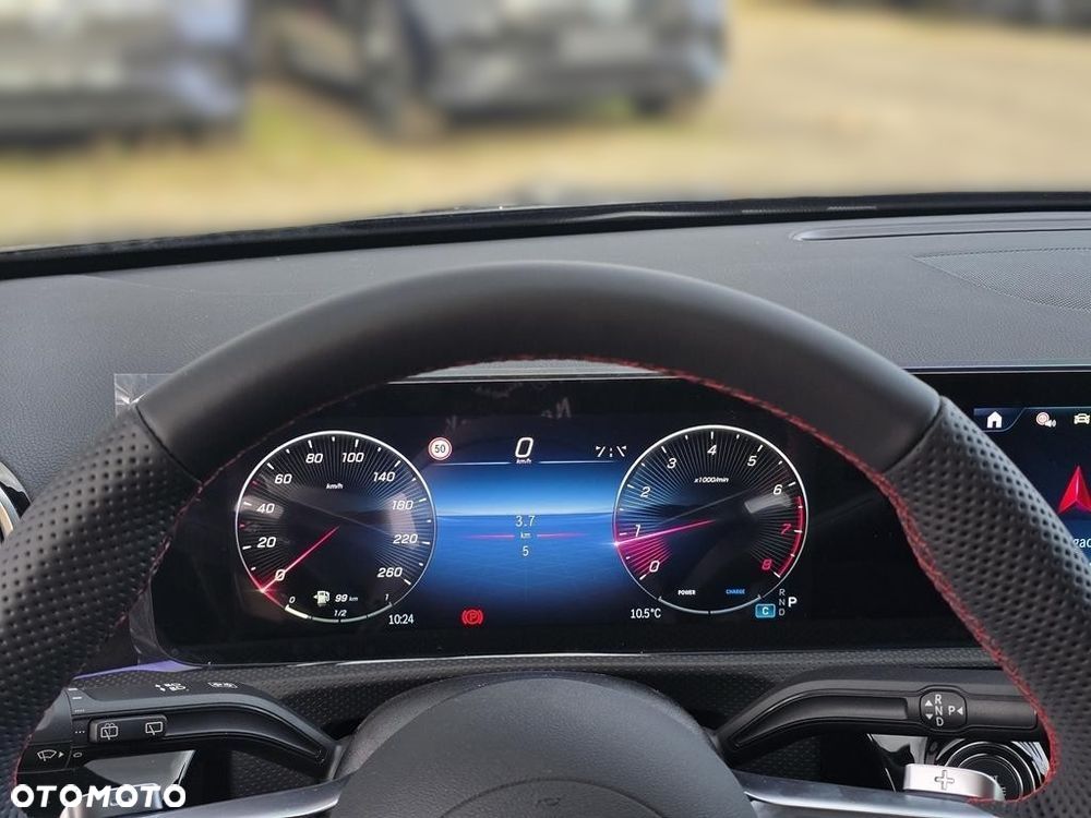 Mercedes-Benz Klasa A 200 7G-DCT AMG Line - 10