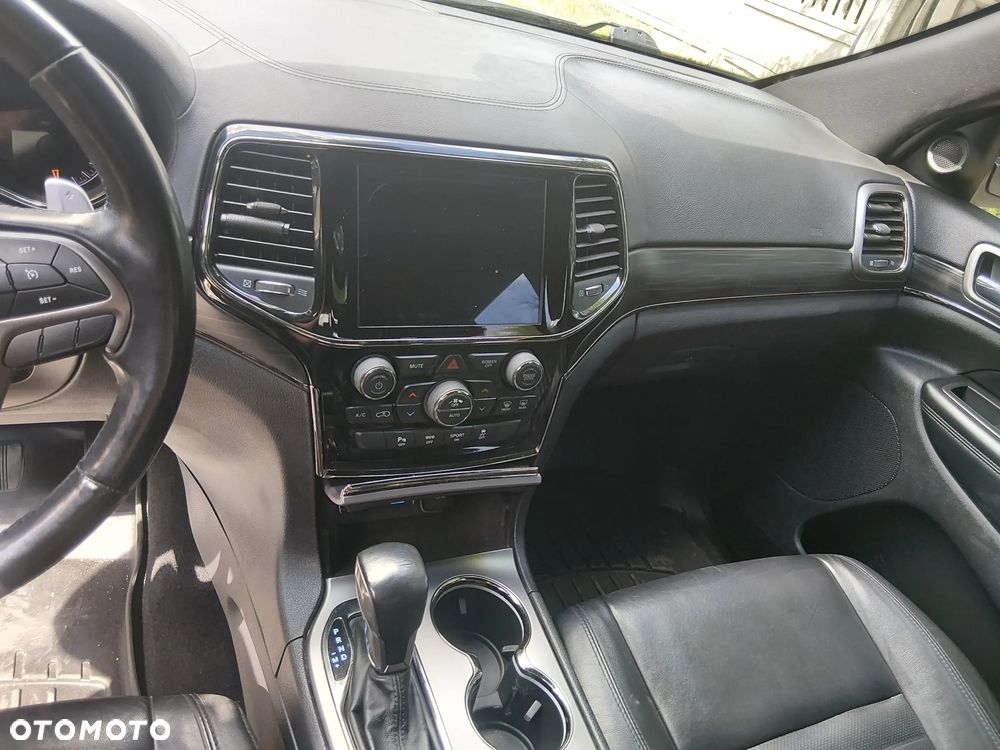 Jeep Grand Cherokee 5.7 V8 Summit - 12