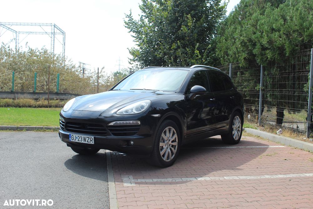 PORSCHE Cayenne