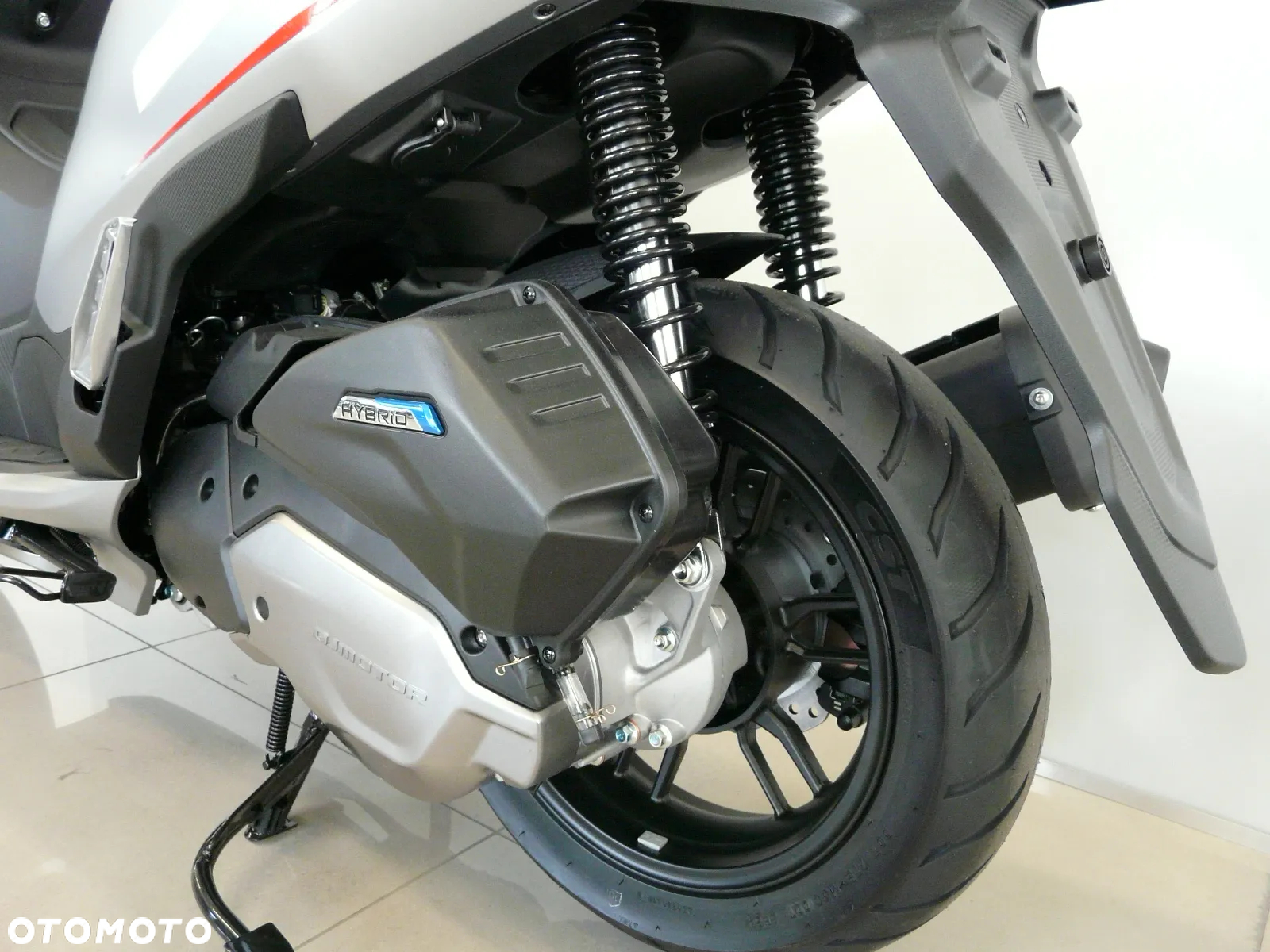 QJMOTOR MTX 125 - 16