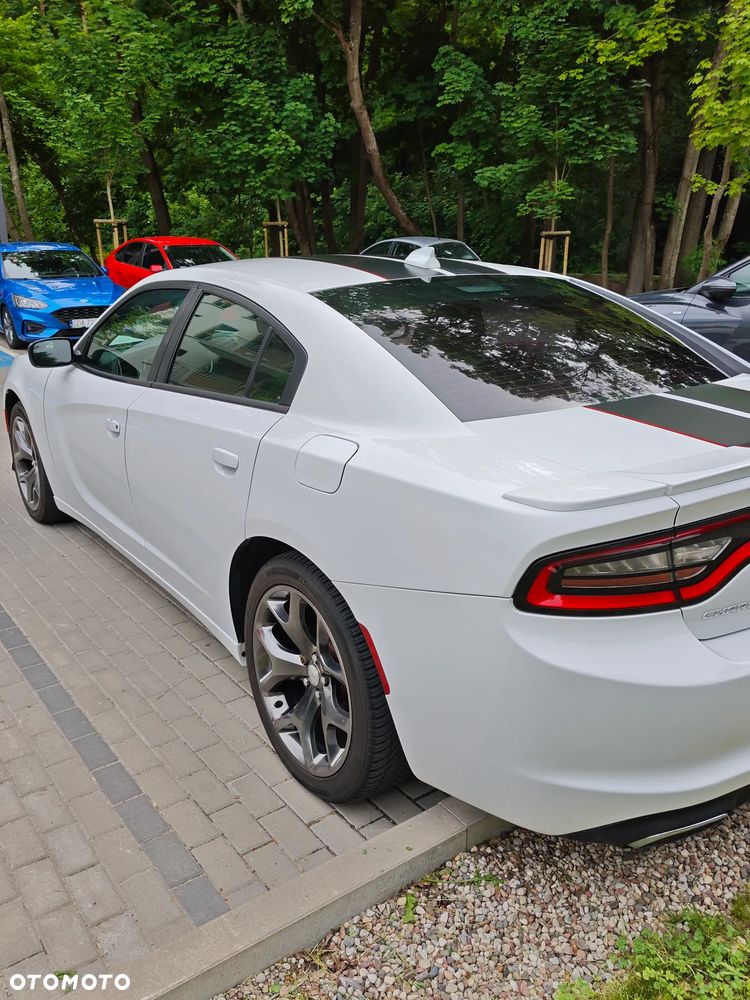 Dodge Charger - 12