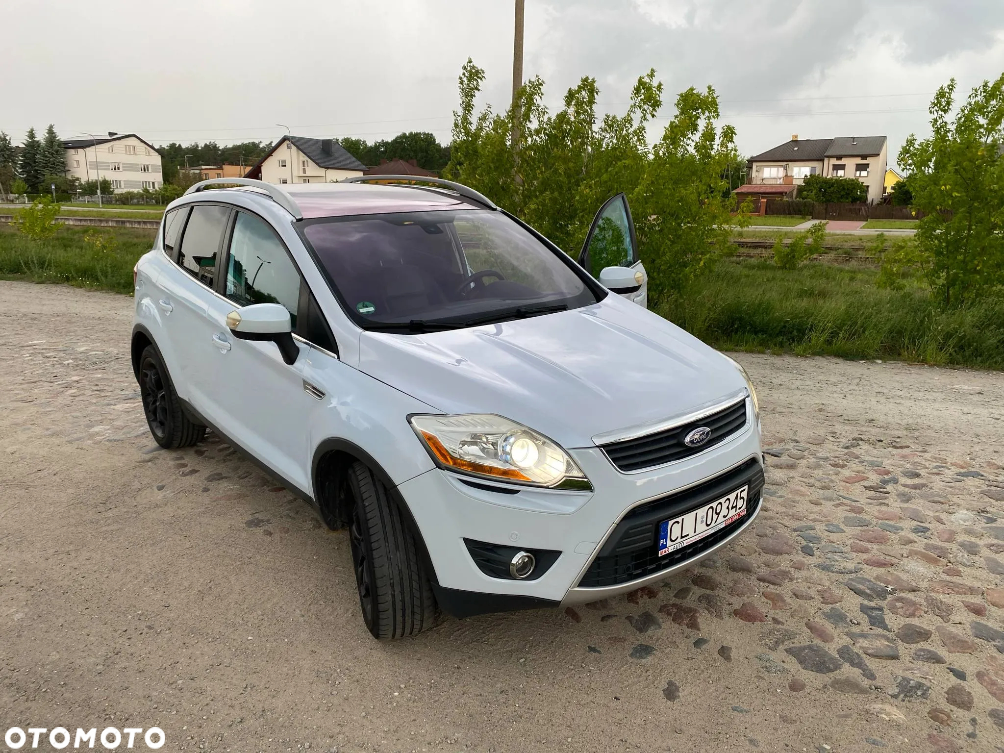 Ford Kuga 2.0 TDCi Titanium - 13