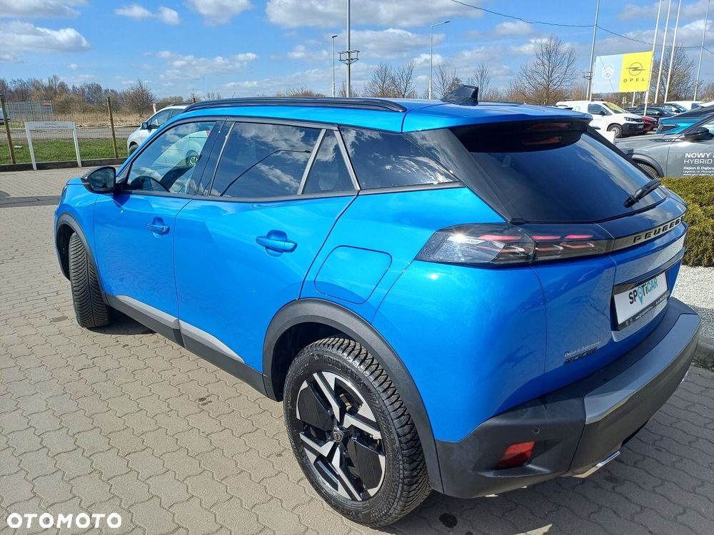 Peugeot 2008 1.2 PureTech Allure S&S EAT8 - 4