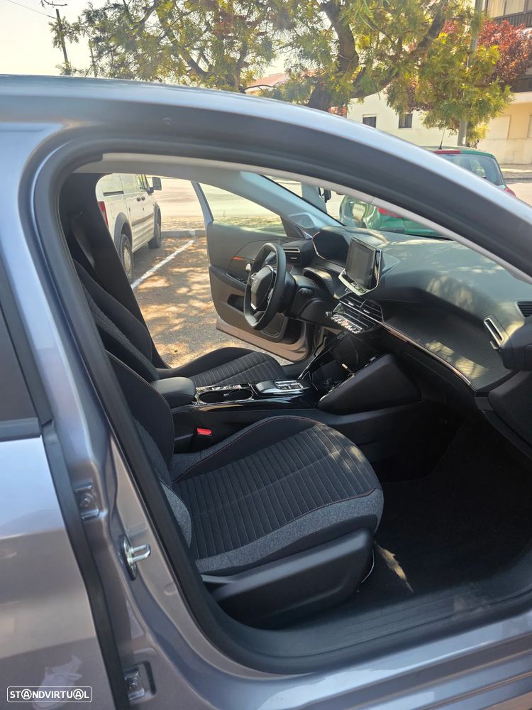 Peugeot e-208 Active Pack - 12