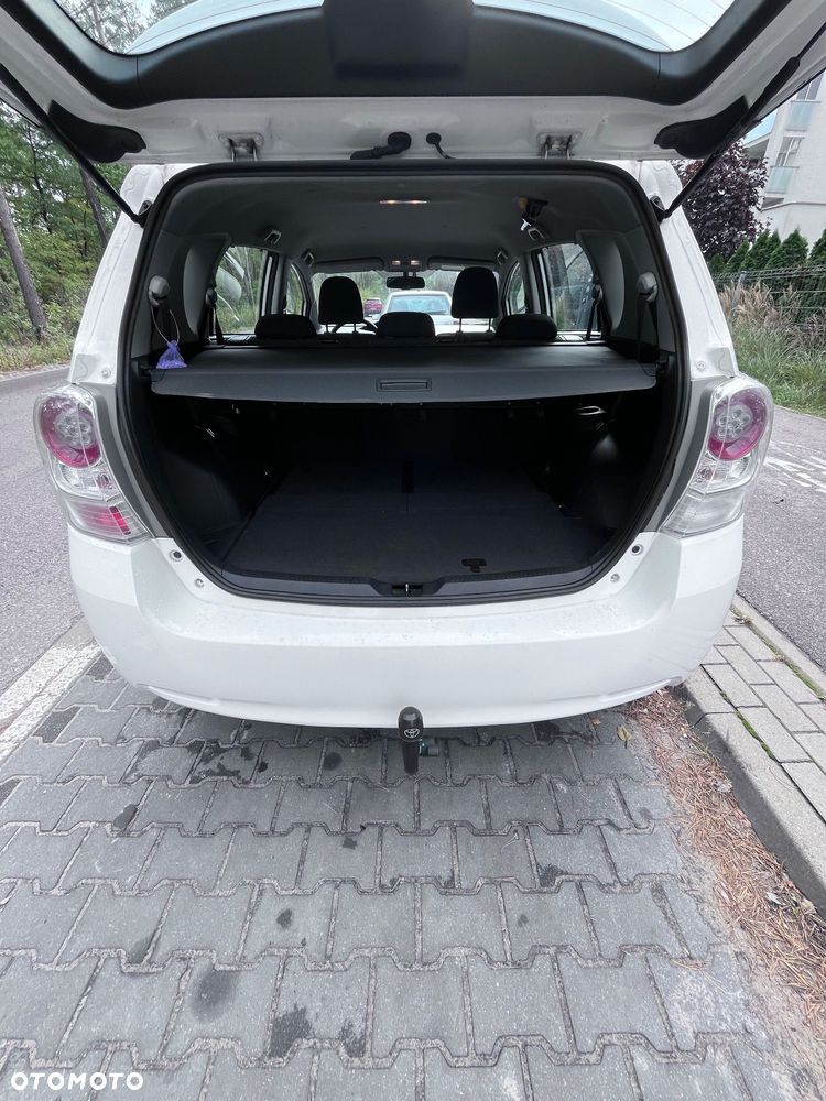 Toyota Verso 2.0 D-4D - 15