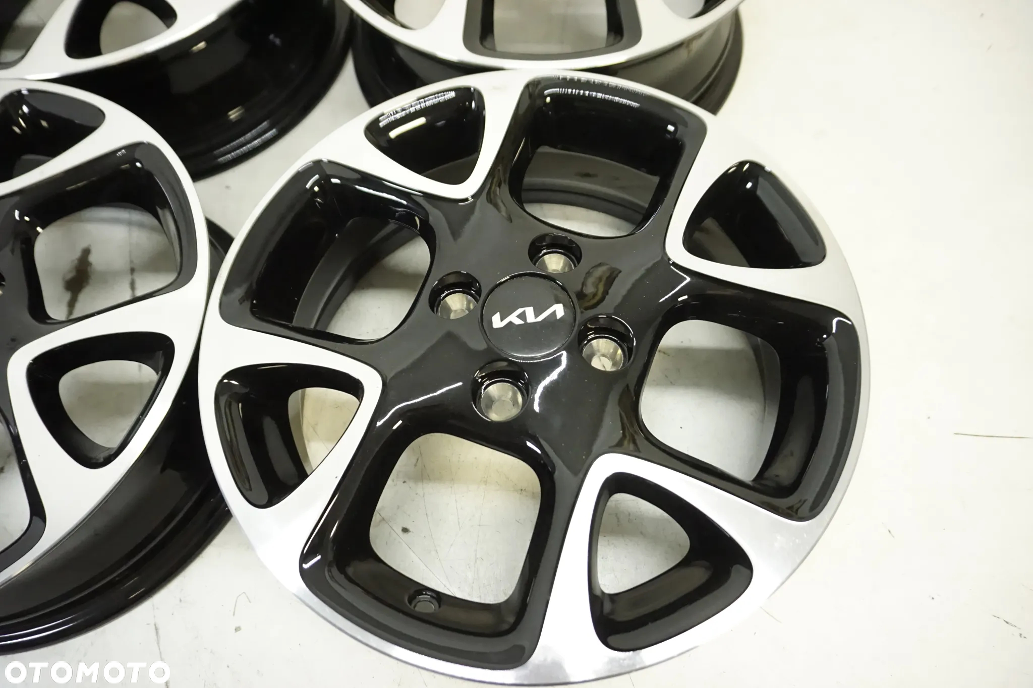 Felgi Aluminiowe 15 Kia Picanto Rio 4X100 NOWE - 6