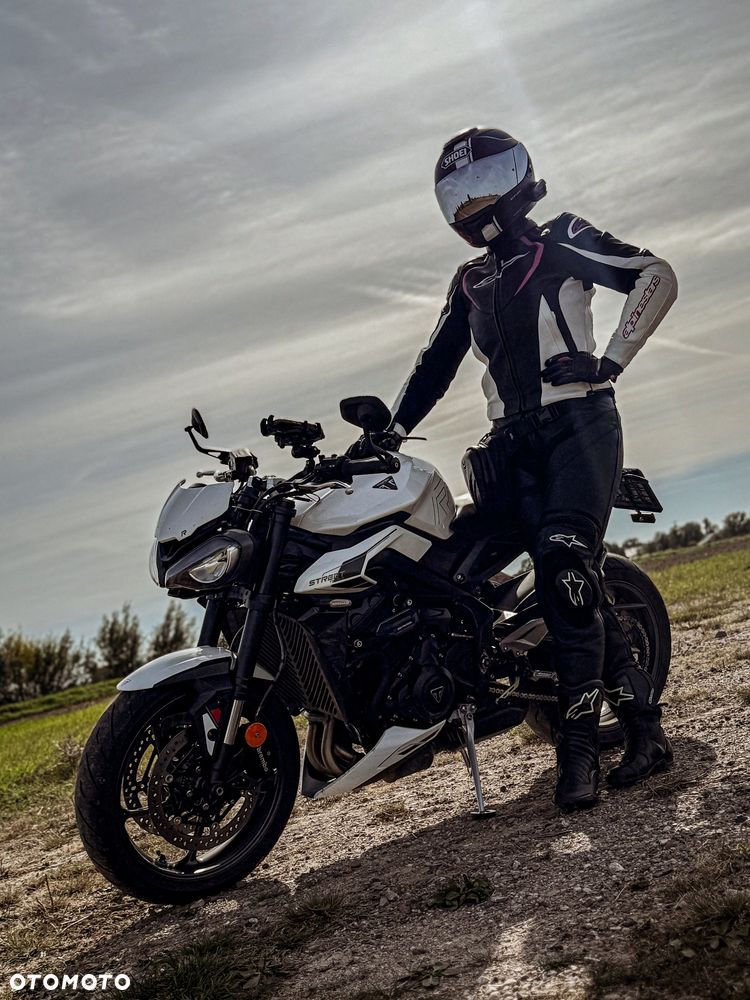 Triumph Street Triple - 5