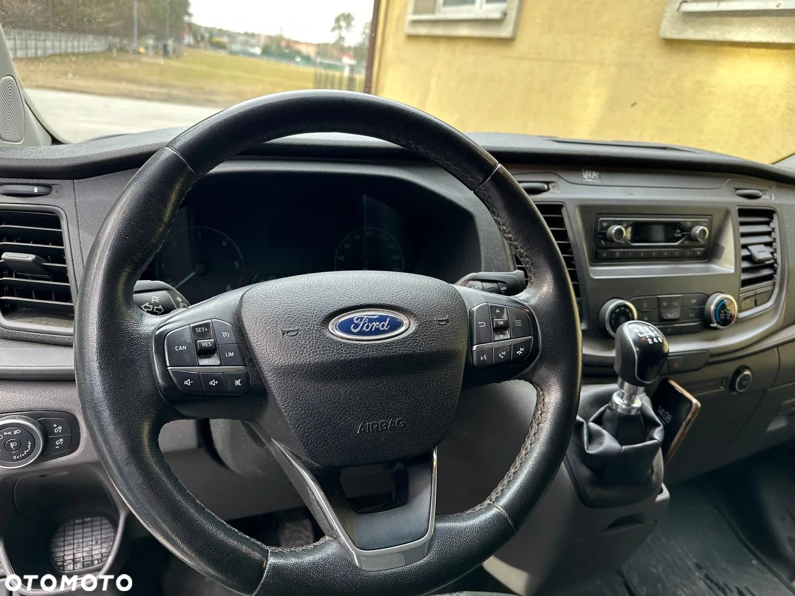 Ford Transit Custom - 11