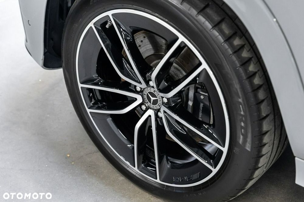 Mercedes-Benz GLE - 16