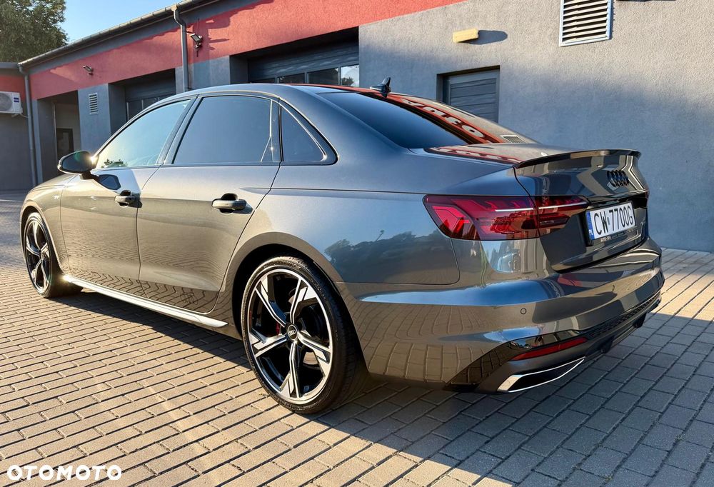 Audi A4 Limousine 40 TFSI mHEV Quattro S Line S tronic - 4