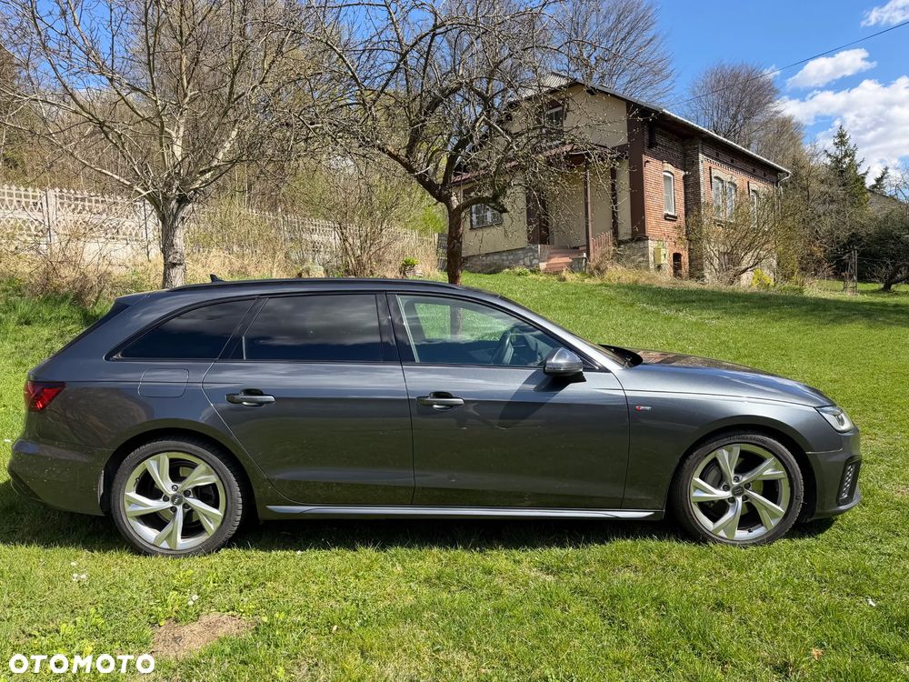Audi A4 Avant 40 TDI S tronic S line - 4